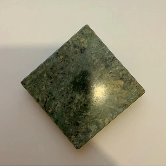 2/$30 Marble Trivet - Picture 7 of 8